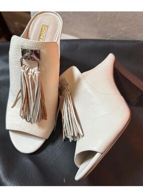 Louise Et Cie Lo-Kemi Tassel Mules